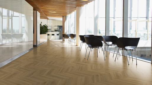 MPlus Atelier 2027 ICB 5551-8211 Macadamia CHE 690×120,/Pck