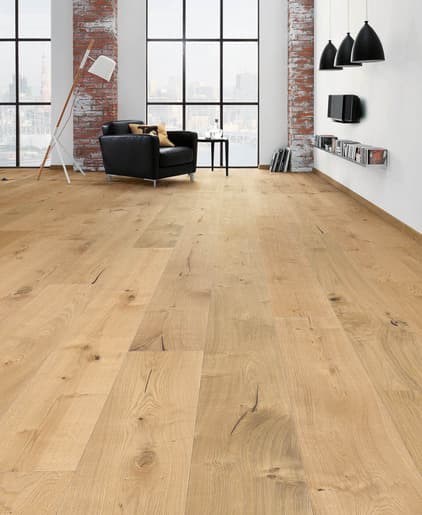 MPlus Classic XL 2026 F-Parkett 538965 LHD Eiche inv. Sauv.str. NatLin Plaza V4