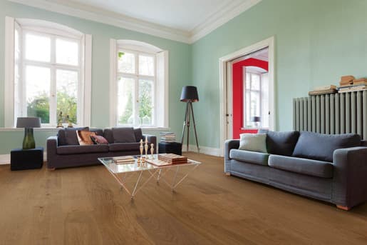 MPlus Classic XL 2026 F-Parkett 541440 LHD Bernsteineiche Sauv.str.nL Plaza V4